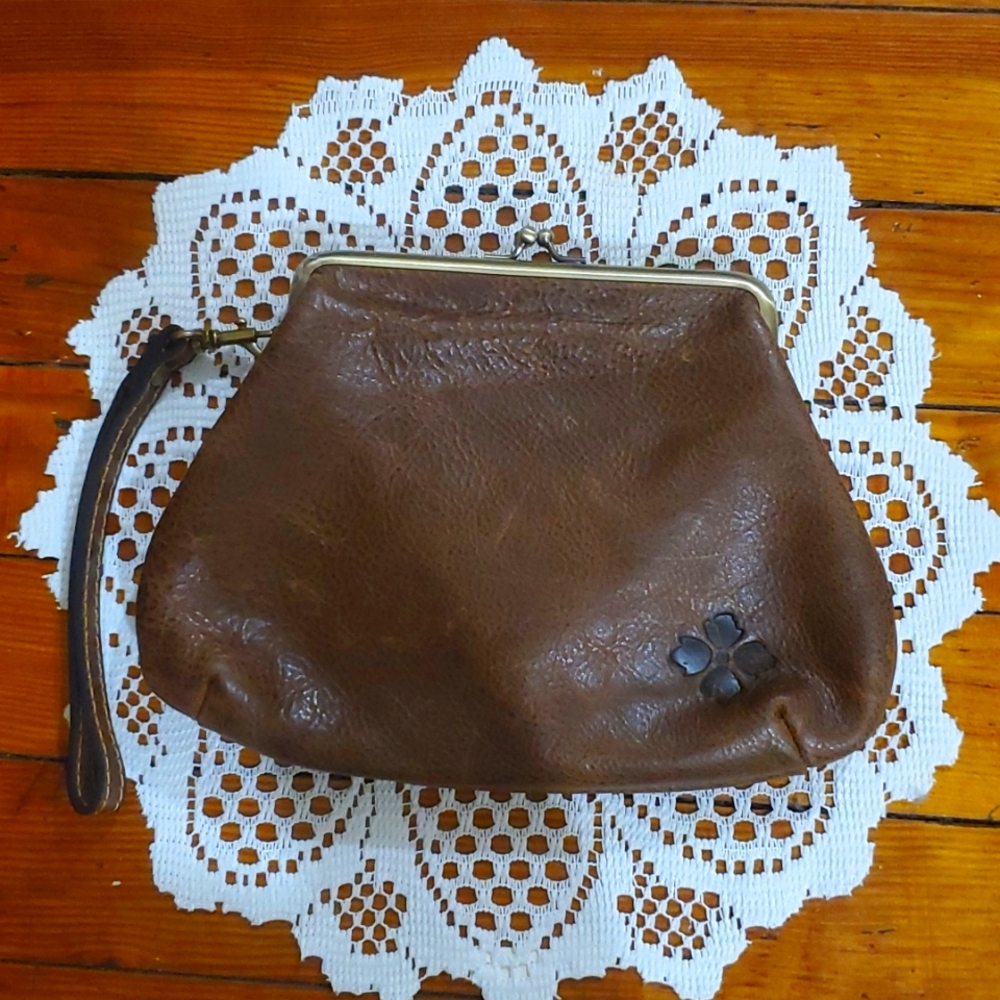 Patricia Nash Savena Wristlet